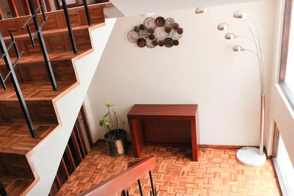 Hotel Villa Lafayette Quito
